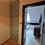 Dom Na Skraju *