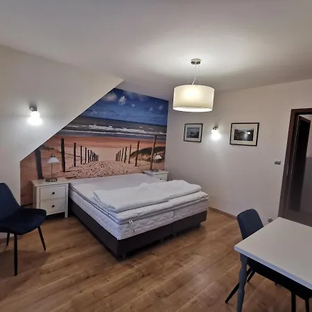 Dom Na Skraju * Łukęcin