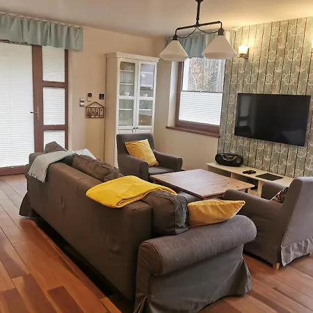 Dom Na Skraju Vakantiehuis