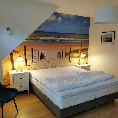 Dom Na Skraju Łukęcin