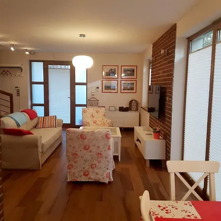 Vakantiehuis Dom Na Skraju Łukęcin