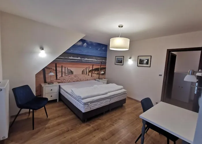 Dom Na Skraju * Łukęcin