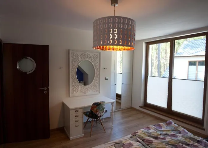 Dom Na Skraju Сasa de vacaciones Łukęcin